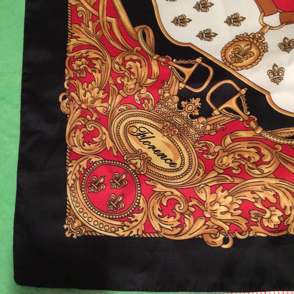 Firenze Italian scarf - Picture 6 of 12